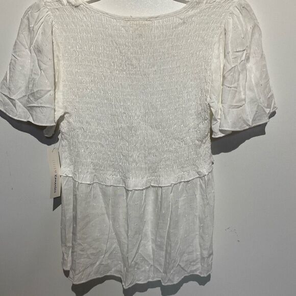 Urban Romantics Women's White V-Neck Smocked Short Sleeve Blouse Small NWT - Picture 6 of 10